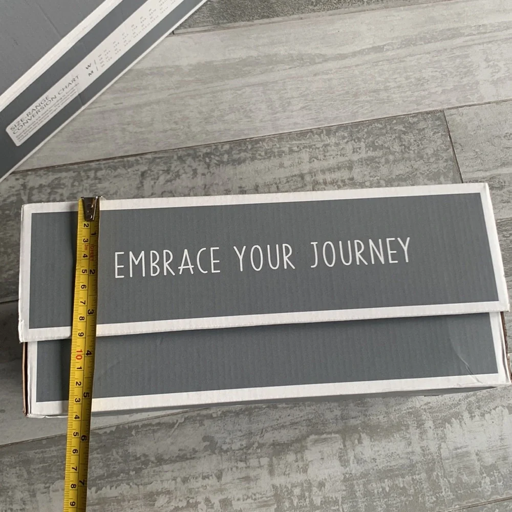 Dansko EMBRACE YOUR JOURNEY Clogs Shoe box